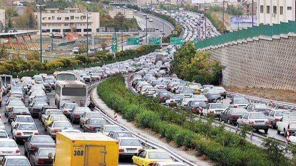 مصرف بنزین خودروهای ایرانی 3 برابر استاندارد جهانی